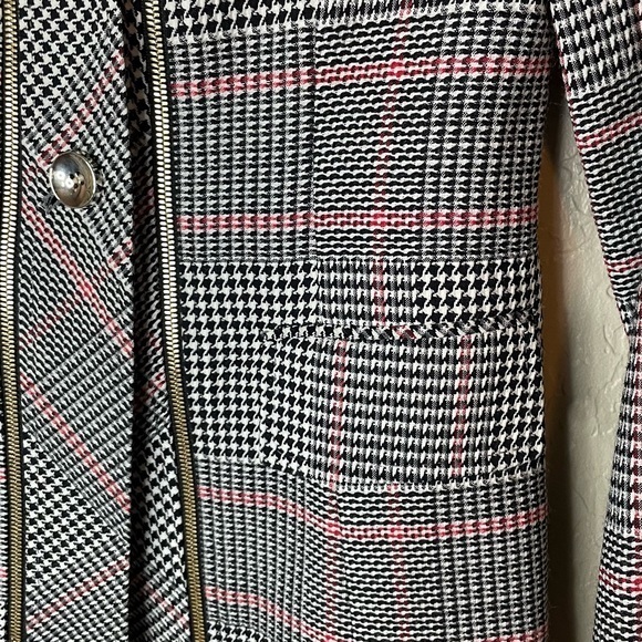 Escada‎ Houndstooth Black Red and White Blazer Jacket with Zipper Detail Size 34 - Picture 3 of 14